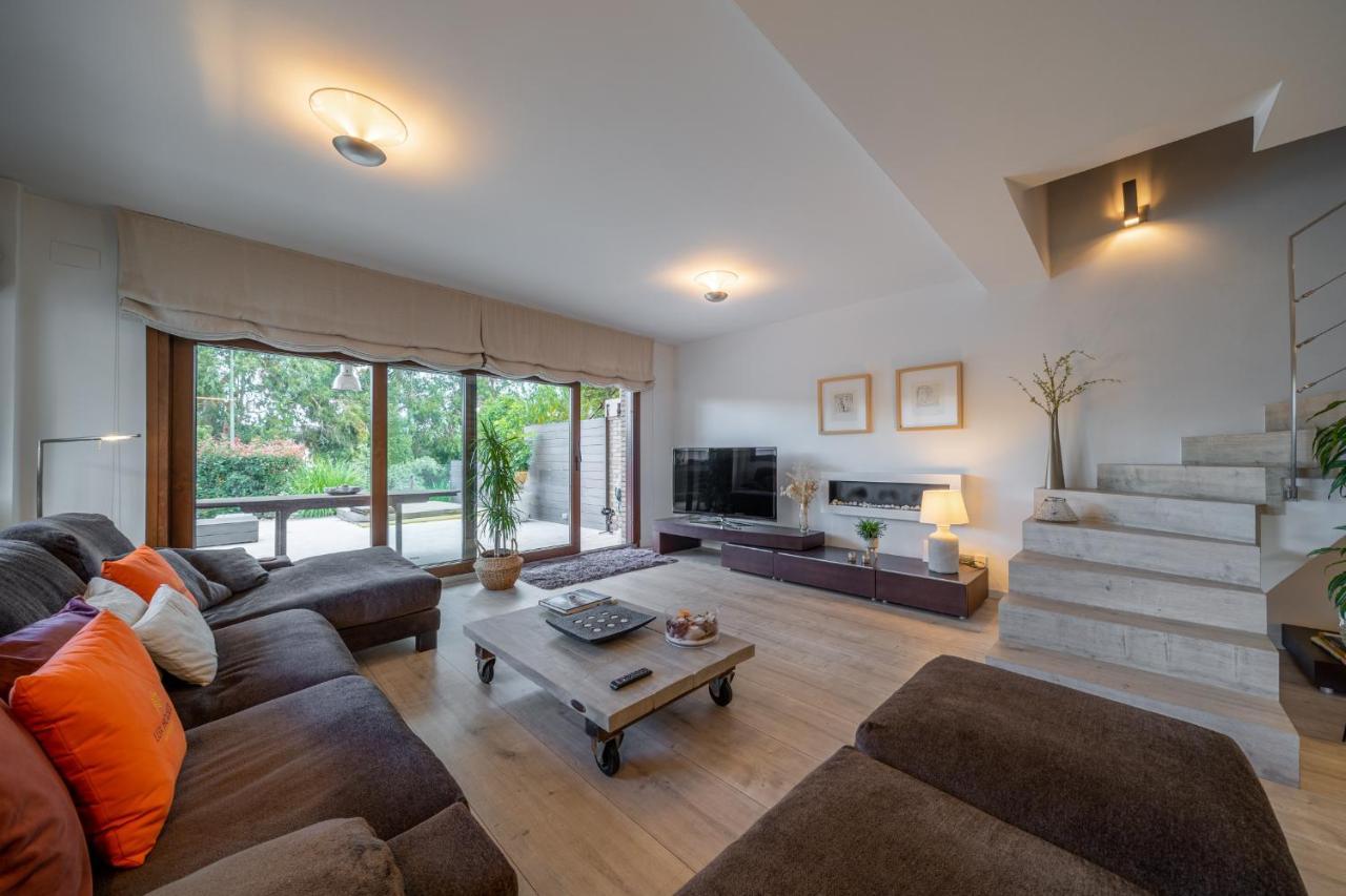 Residencial Bella Donna Lux House, Jacuzzi Y Piscina Privada Villa Lloret de Mar Bagian luar foto