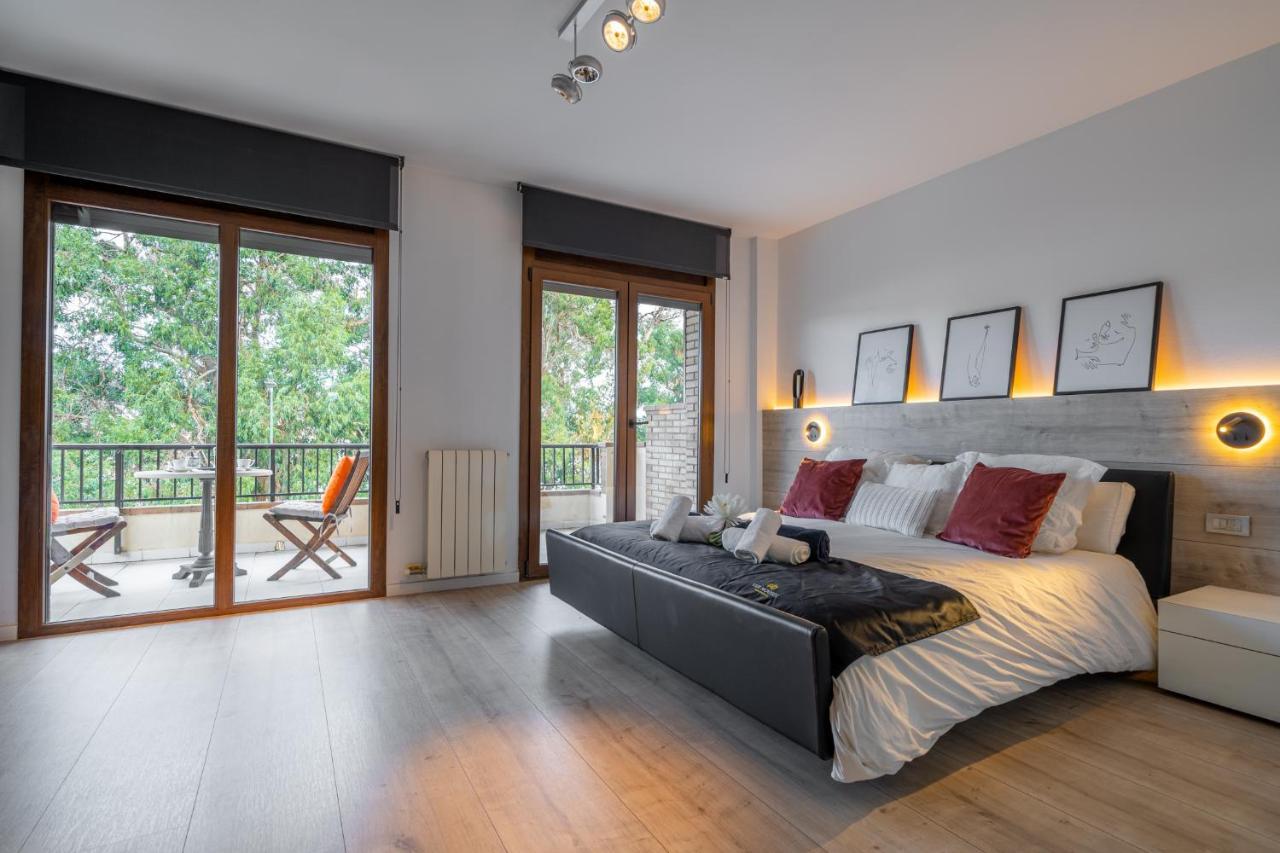 Residencial Bella Donna Lux House, Jacuzzi Y Piscina Privada Villa Lloret de Mar Bagian luar foto