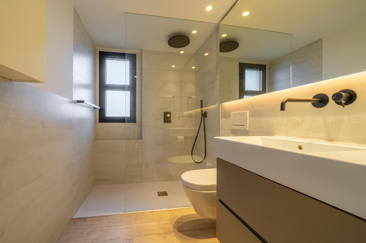 Residencial Bella Donna Lux House, Jacuzzi Y Piscina Privada Villa Lloret de Mar Bagian luar foto